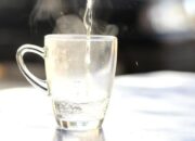 Manfaat Minum Air Hangat Sebelum Tidur, Bikin Tidur Lebih Nyenyak