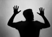 Tips Menghadapi Rasa Takut: Menaklukkan Ketakutan dan Mengembangkan Keberanian