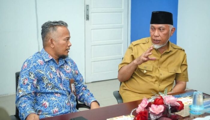 Perbaiki Kualitas Pelayanan Publik, Mahyeldi Minta OPD Miliki Unit Pengaduan Mandiri