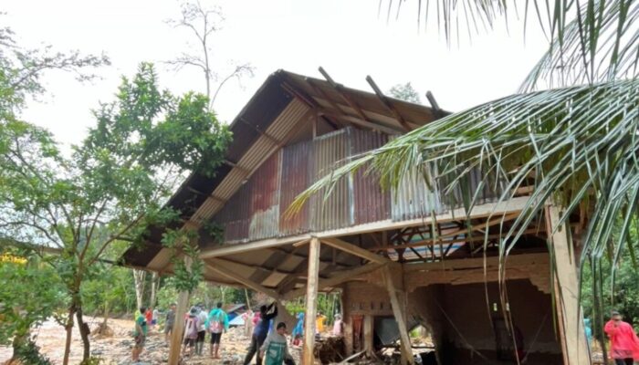 Batang Kuranji Meluap lagi, 3 Rumah Warga Rusak Berat