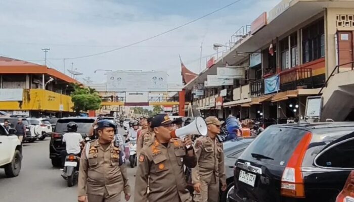 Usai PKL Diterbitkan, Selasar Pasar Raya Kembali Lapang dan Nyaman Dilalui Pengunjung