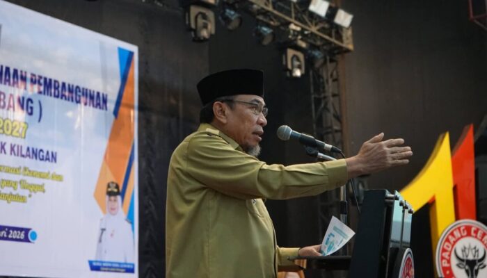 Pelayan Masyarakat, Maigus Nasir Ingatkan ASN Jangan Main “Lapan Anam” di Lapangan