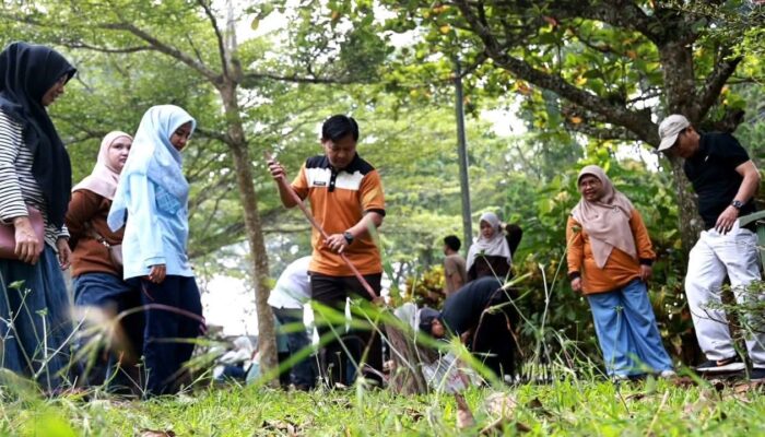 Jelang Ramadhan: Eka Putra Pimpin Apel dan Aksi Korve di Istano Baso Pagaruyung