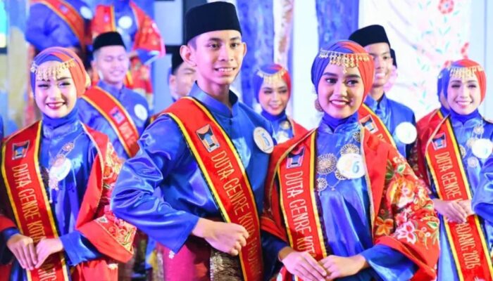 Fathir dan Nikita Dinobatkan sebagai Duta GenRe Kota Padang 2026