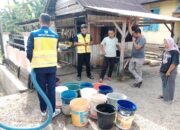Terdampak Kemarau: Pemkab Dharmasraya Salurkan 64.000 Liter Air Bersih Setiap Hari 