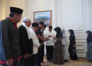 Senyum Bahagia Anak Yatim di Kota Serambi Mekah: Bukber Bareng Wako, Pulang Bawa Bingkisan 