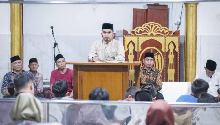 Safari Ramadhan di Masjid Baitul Maqdis, Ramadhani Beberkan Capaian Kinerja Setahun
