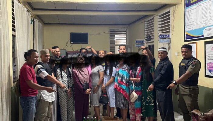 Beroperasi di Malam Bulan Ramadhan: 8 LC, Pemilik Karaoke dan Puluhan Botol Miras Diamankan di Lunang Pessel