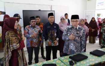 SMP Negeri 32 Padang Kini Miliki Kelas Digital