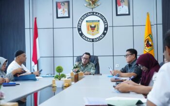 Rakor Bersama Satgas RR: Eka Putra Sampaikan Pembangunan Huntara Tuntas 100 Persen