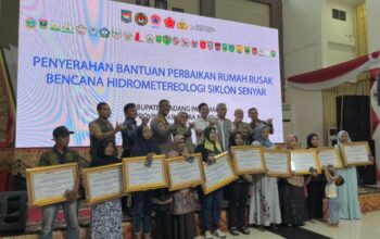 BNPB Salurkan Bantuan Perbaikan 310 Unit Rumah di Padang Pariaman