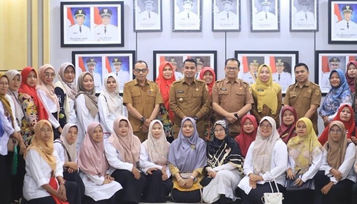 Audiensi dengan Wako Solok, Guru PAUD Minta Peningkatan Kesejahteraan dan Penguatan Kapasitas