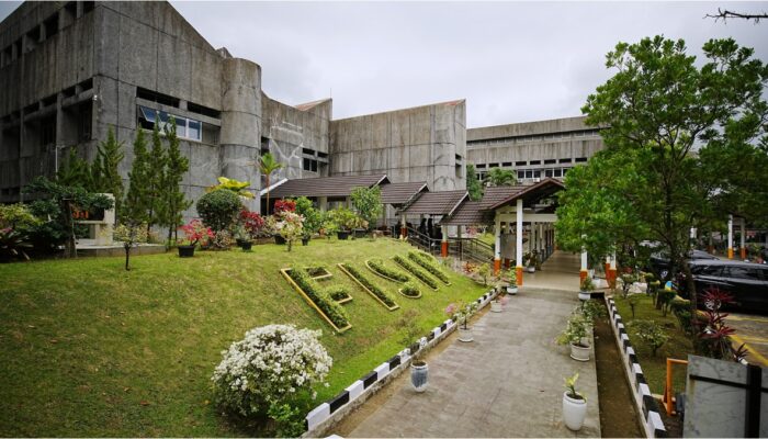 13 Prodi FISIP Unand Jalani Asesmen Akreditasi Internasional ACQUIN