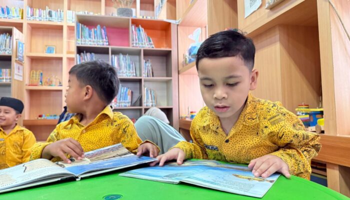 Tingkat Kegemaran Membaca: Berada di Bawah Surabaya, Kota Padang Panjang Peringkat 2 se-Indonesia