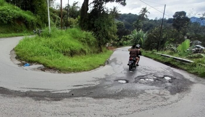 Ruas Manggopoh–Padanglua Masuk R3P: Benni Warlis Kawal Perbaikan Jalan Pascabencana