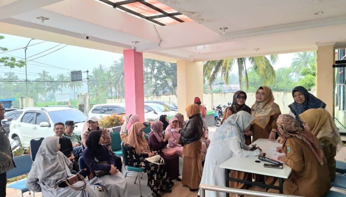 68 CHJ Kota Padang Panjang Jalani Vaksinasi Meningitis di Puskesmas Gunung